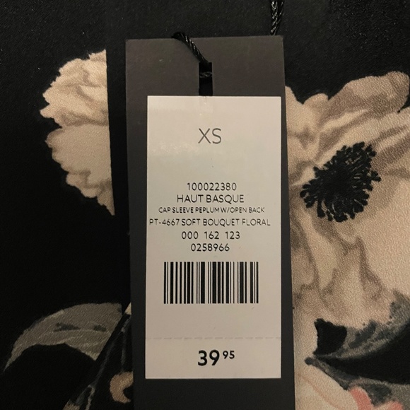 Women's Floral Peplum Top - Picture 4 of 4